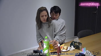 Địt Mẹ Em Gái Trung Thích Chịch Nhau Thật Mạnh